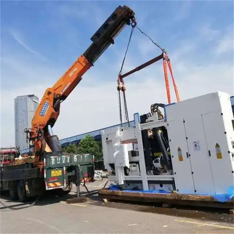 稻城附近小吊车联系方式|8-16吨|本地及时服务